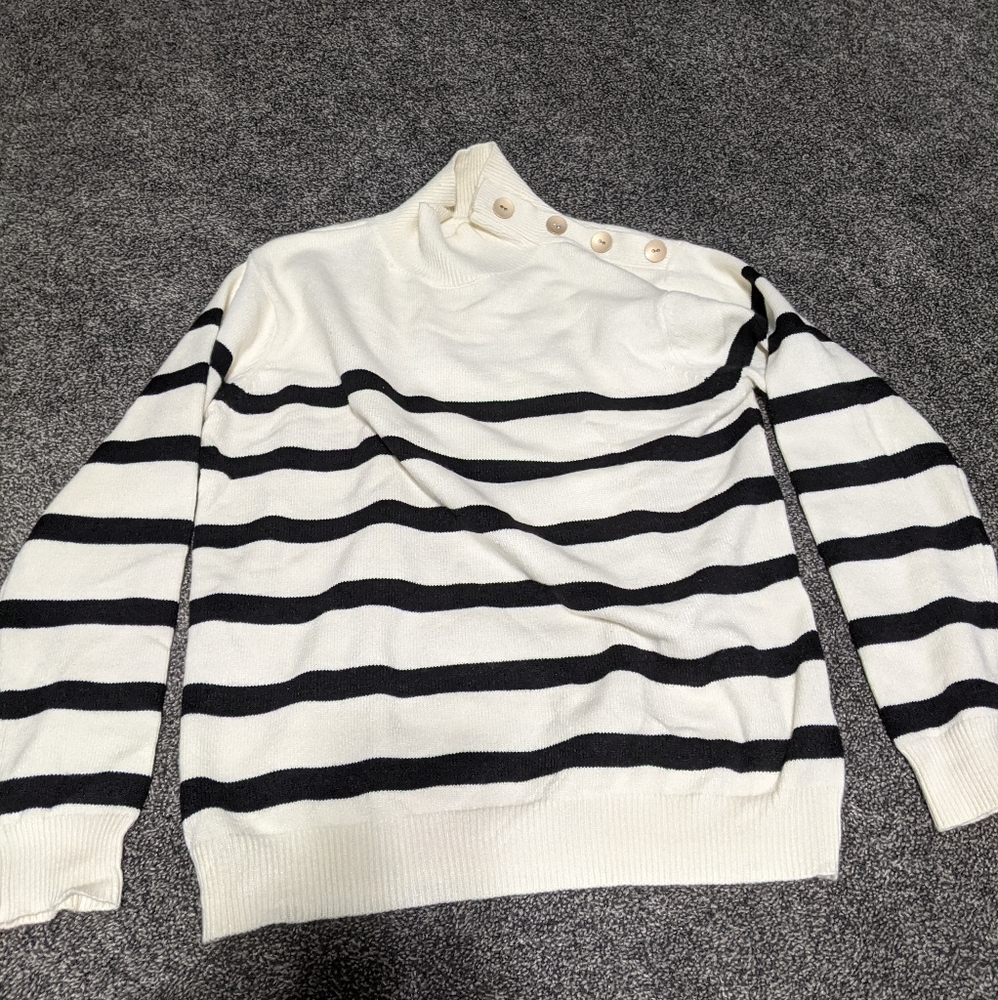 Women's Sweater